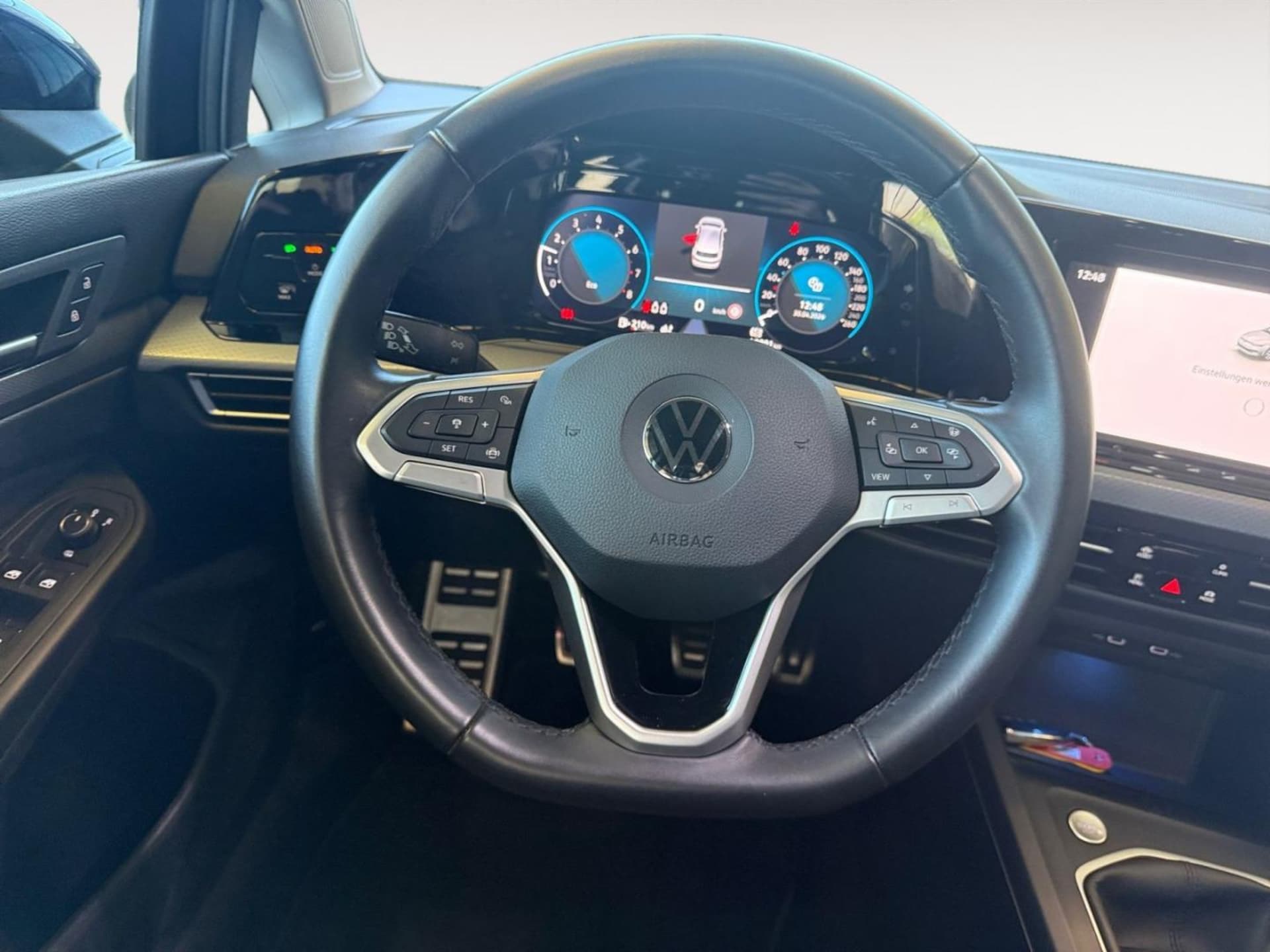 Volkswagen Golf Active