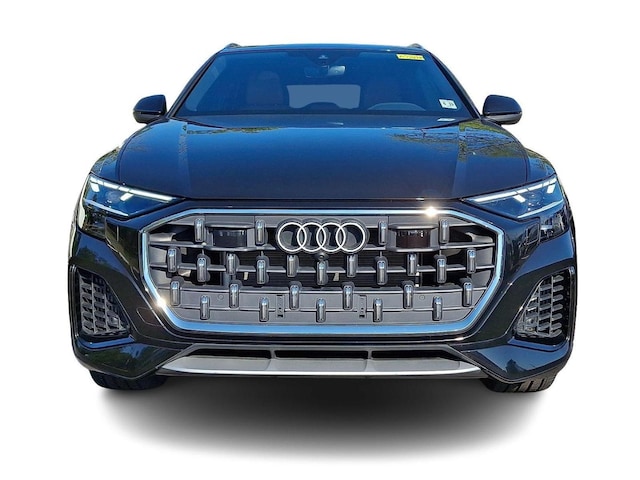 2024 Audi Q8