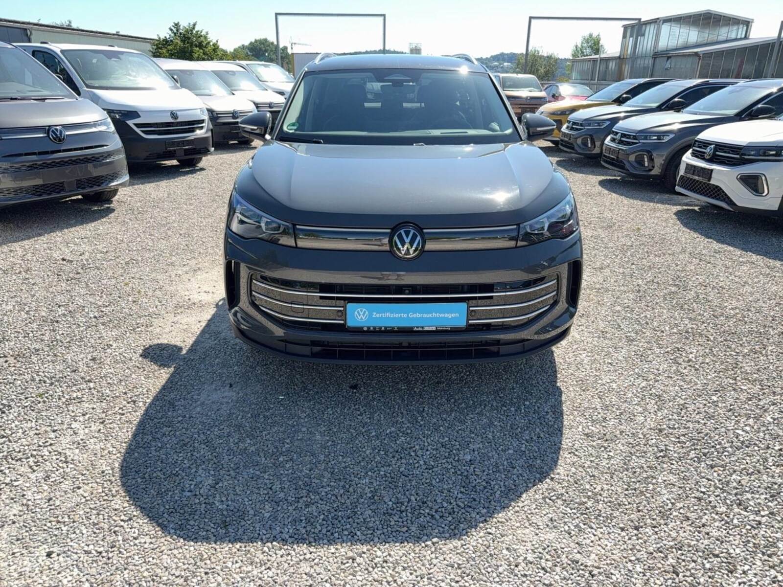 Volkswagen Tiguan – Bild 8