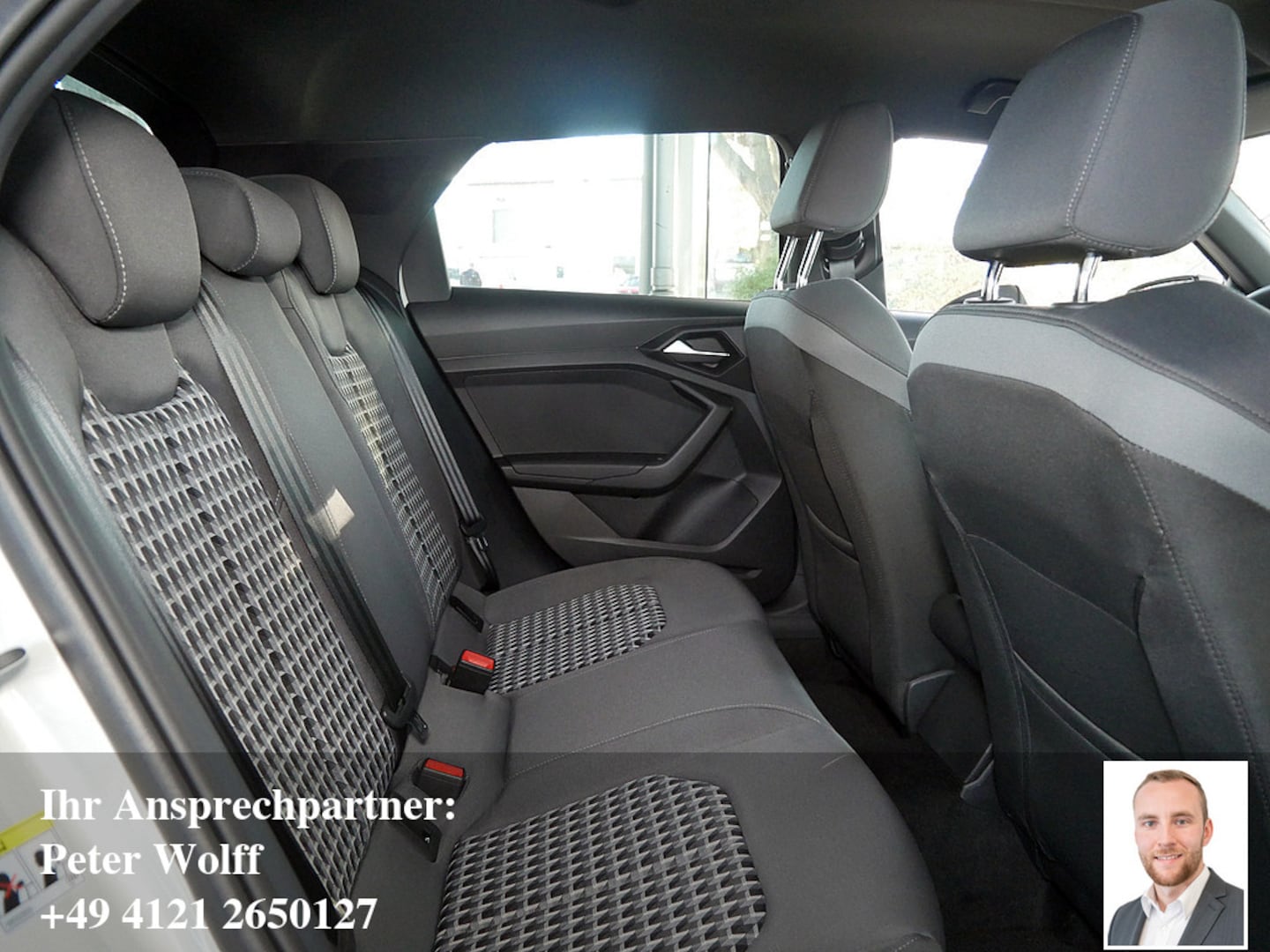 Bild über Audi A1 Sportback S line 40 TFSI S tronic - für weitere Informationen kontaktieren Sie den Audi Partner