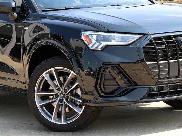 2025 AUDI Q3 - Image 4