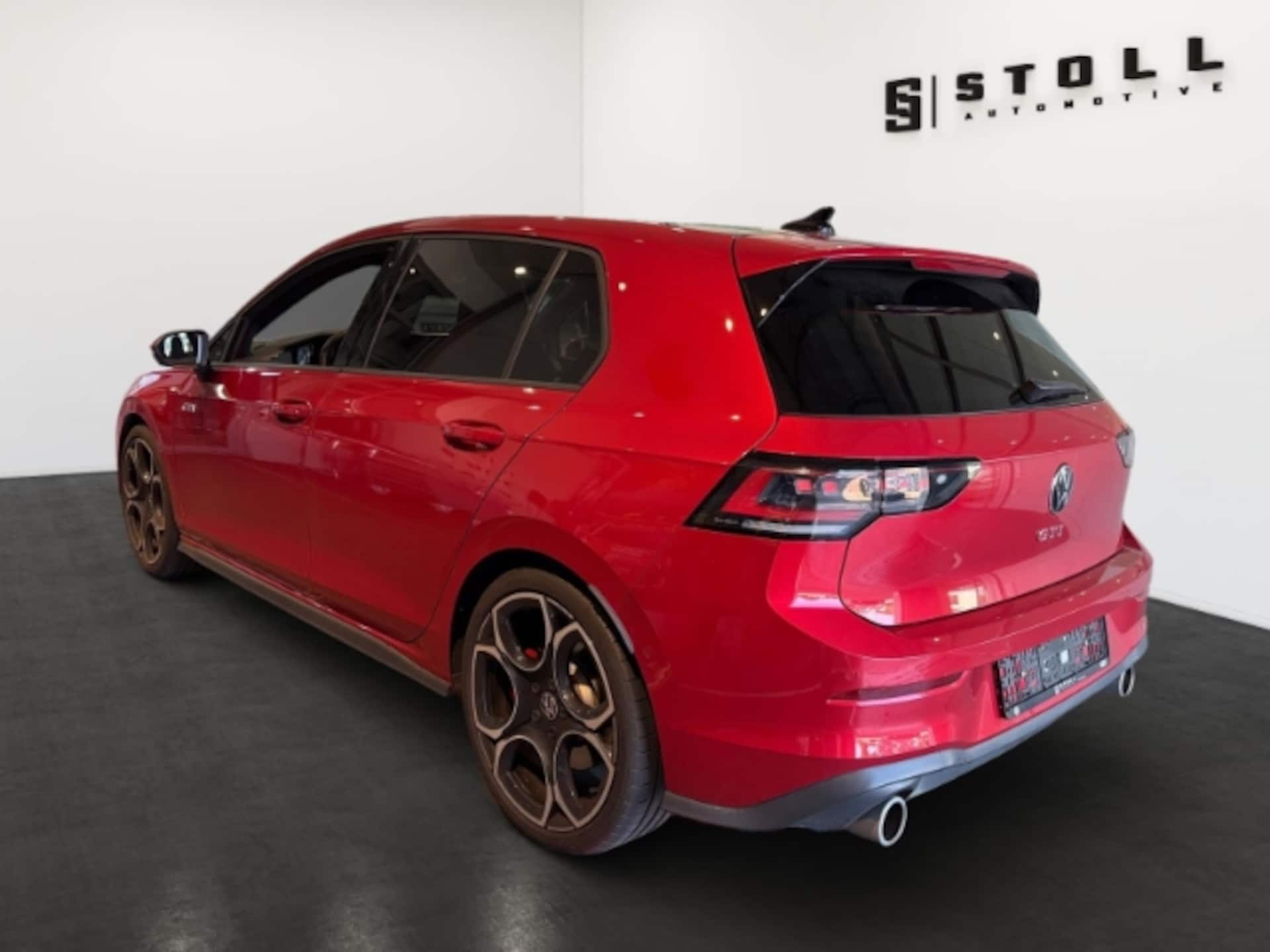 Volkswagen Golf GTI