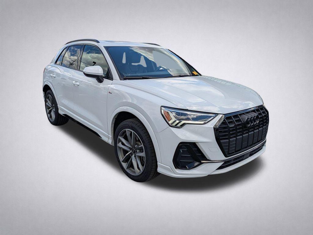 2024 Audi Q3 S Line Premium