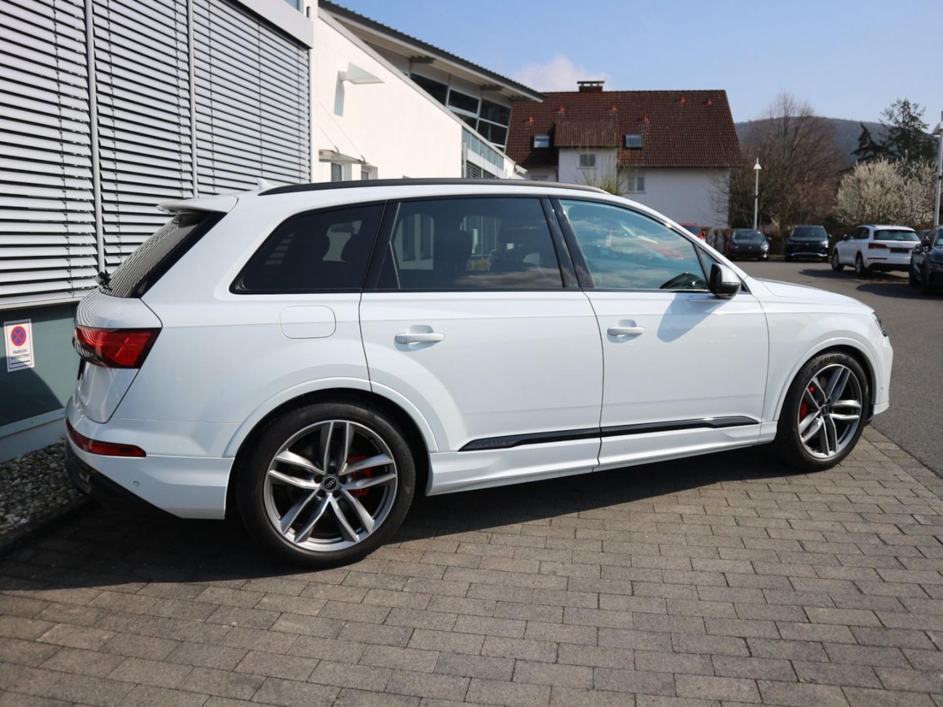 Audi Q7 SUV TFSI e S line