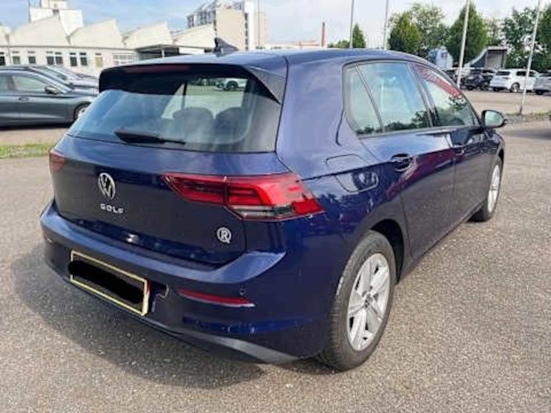 Volkswagen Golf Life