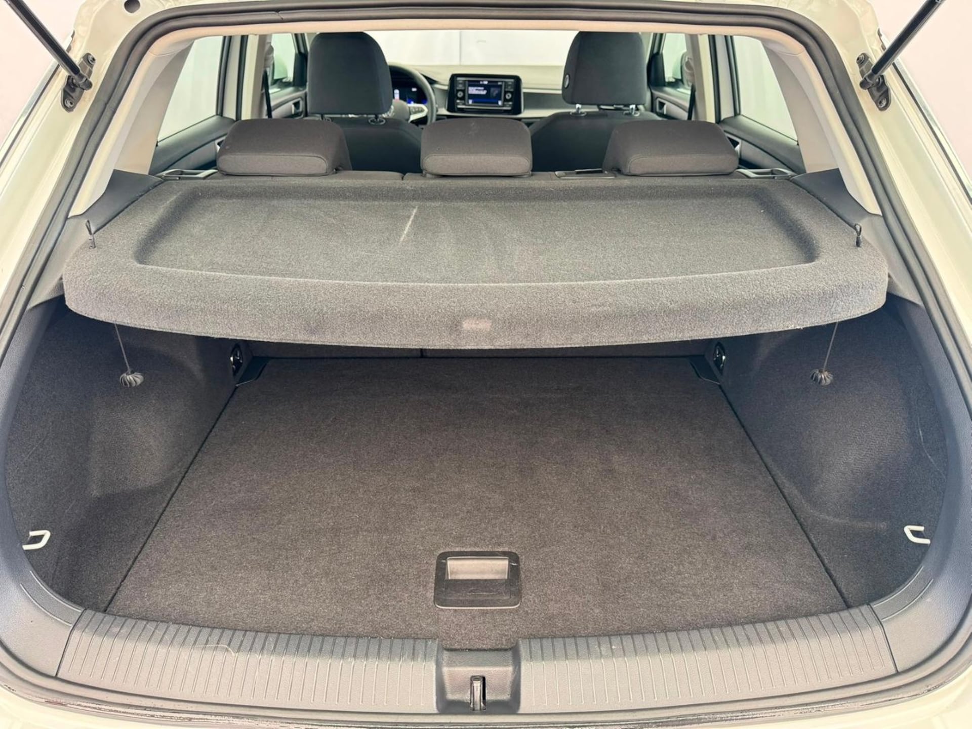 Volkswagen T-Roc Basis-Modell