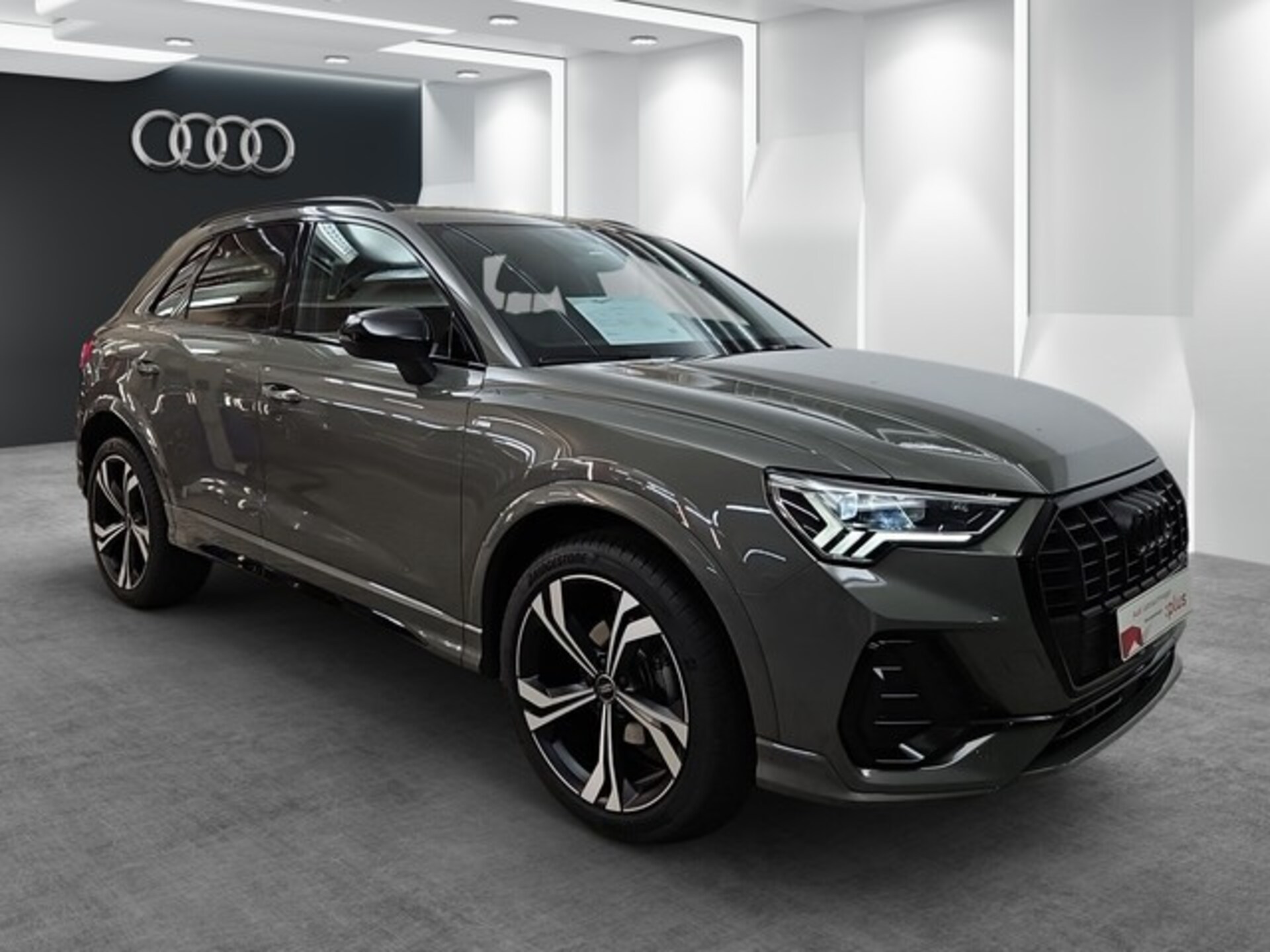 Audi Q3 SUV S line