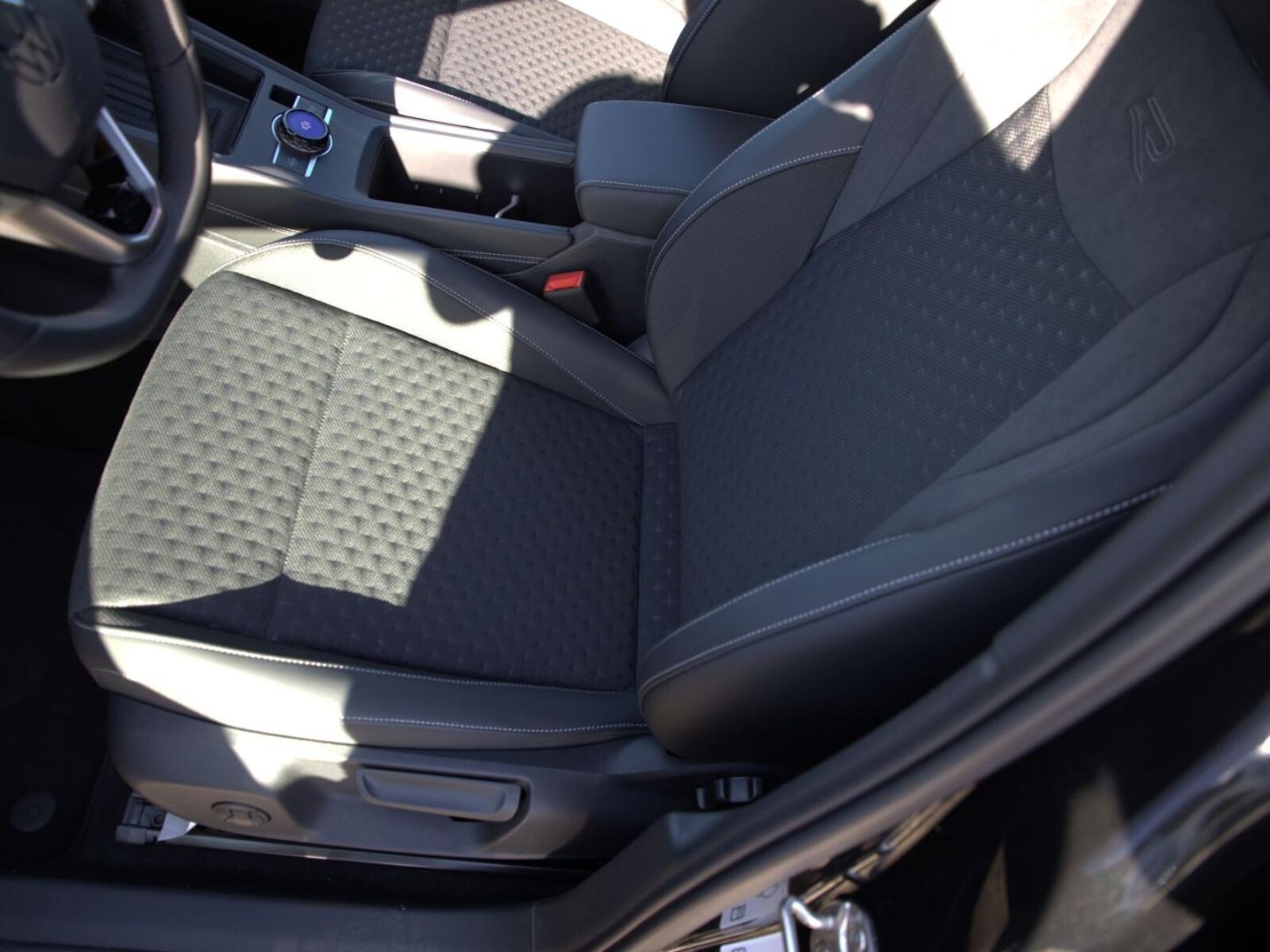 Volkswagen T-Roc – Bild 13