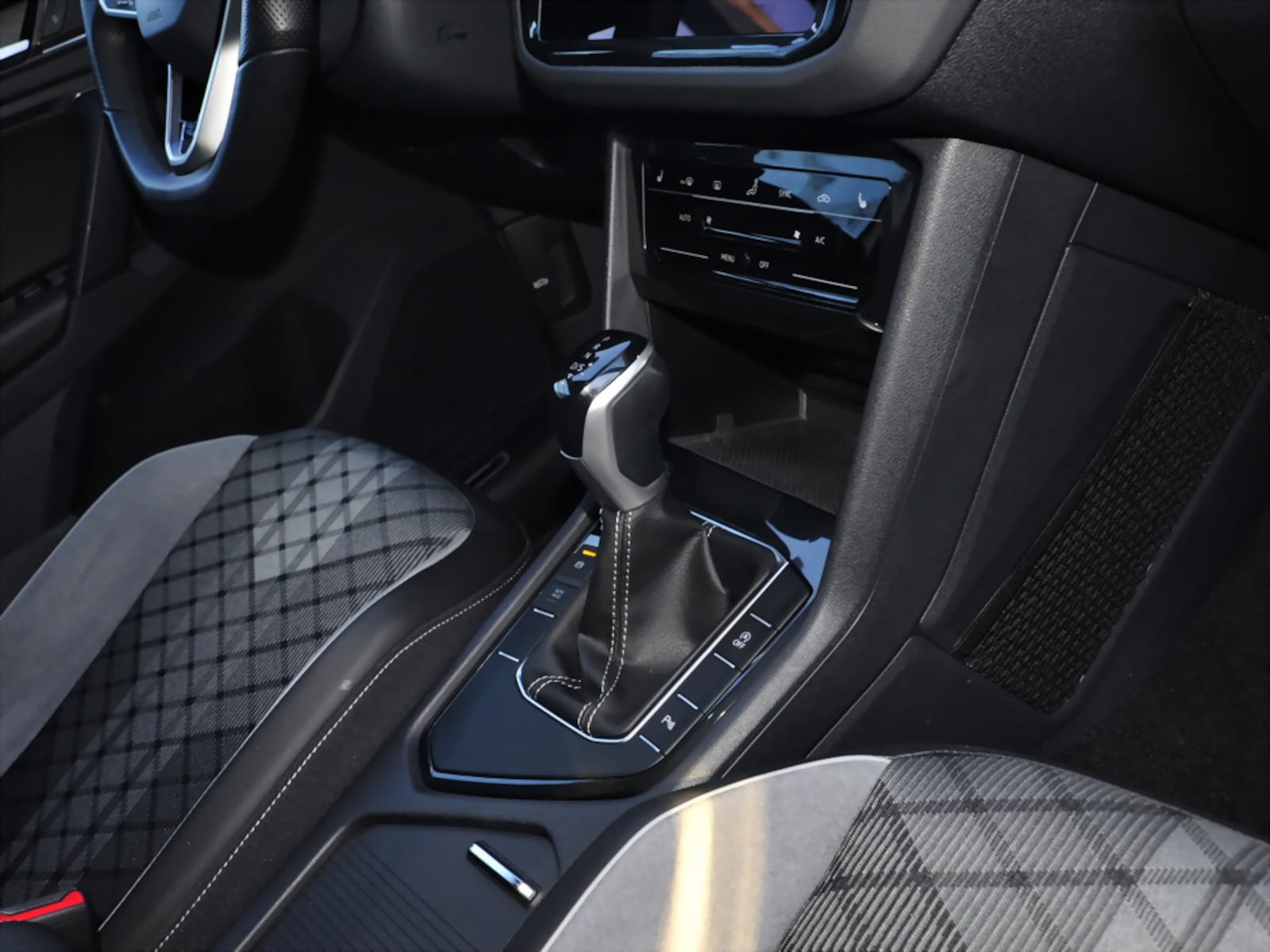 Volkswagen Tiguan – Bild 7