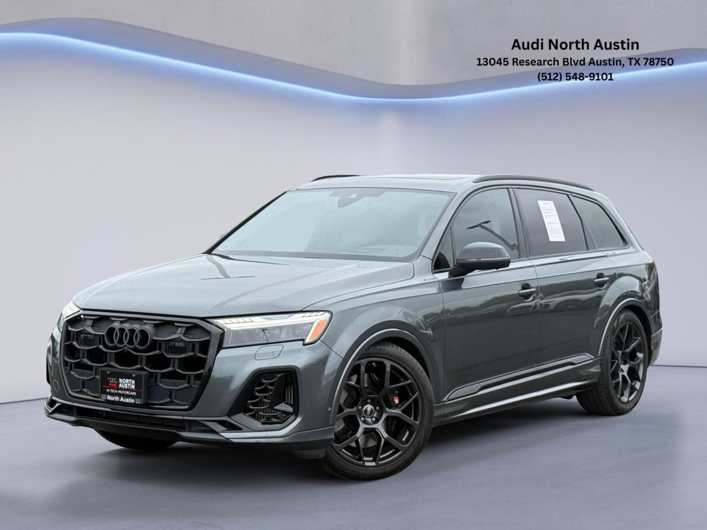 2025 Audi SQ7 Prestige quattro Tiptronic's photo