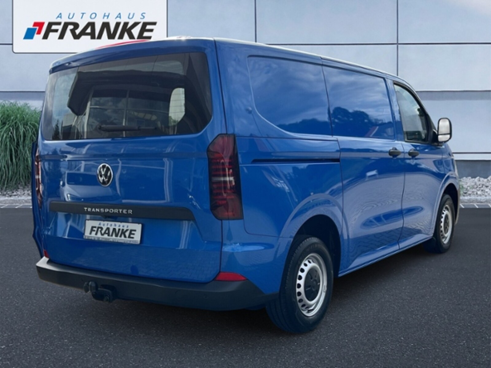 Volkswagen Transporter Kasten kurzer Radstand – Bild 4