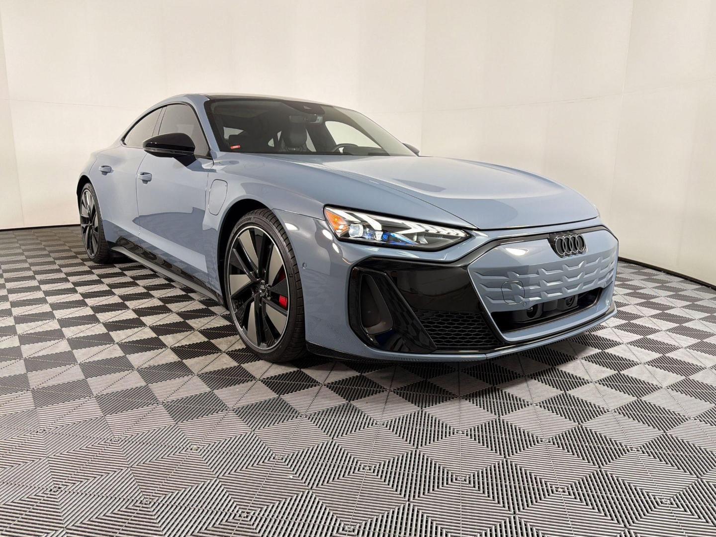 2026 Audi S e-tron GT Prestige - Photo 20