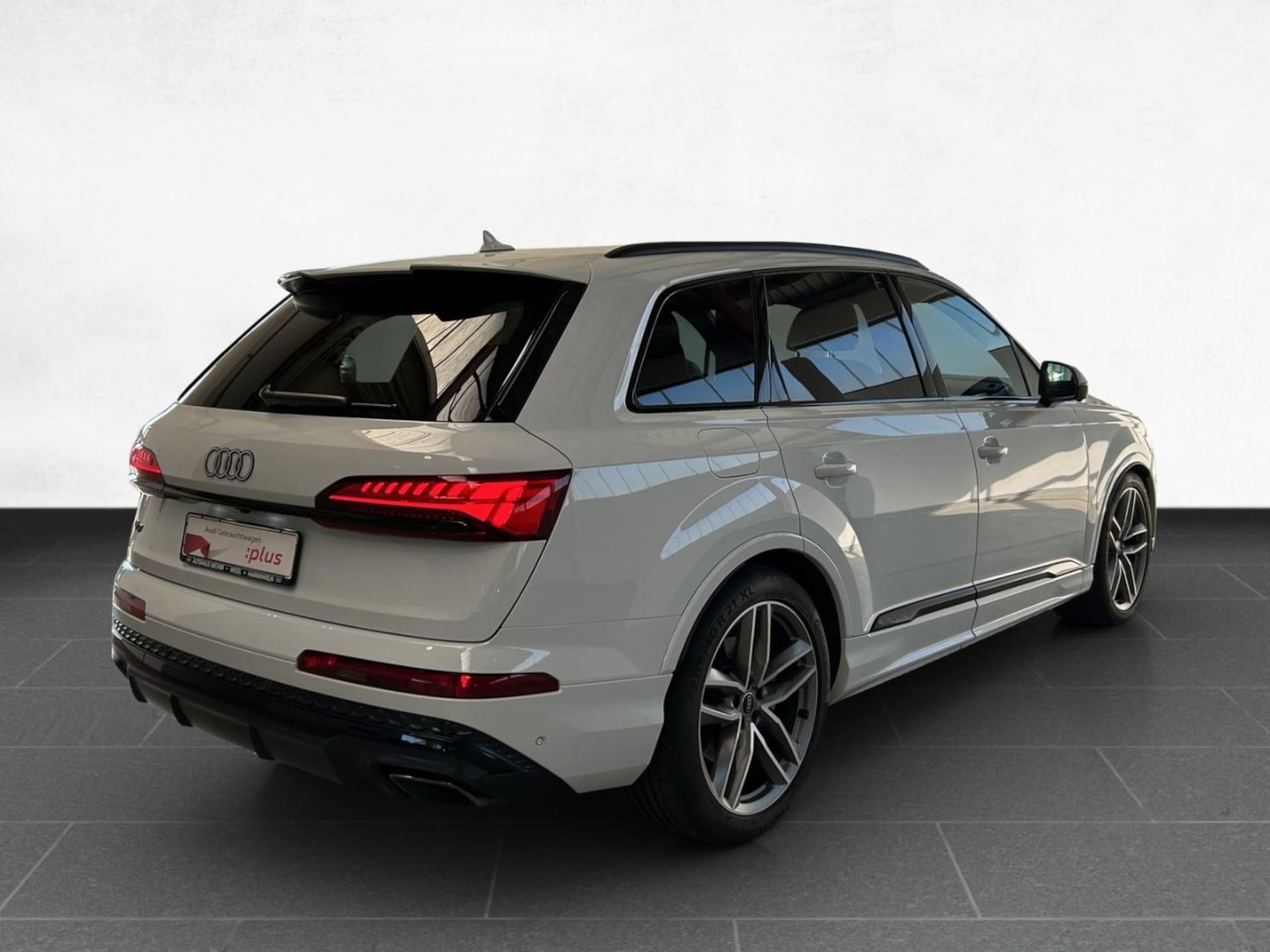 Audi Q7 SUV TFSI e S line