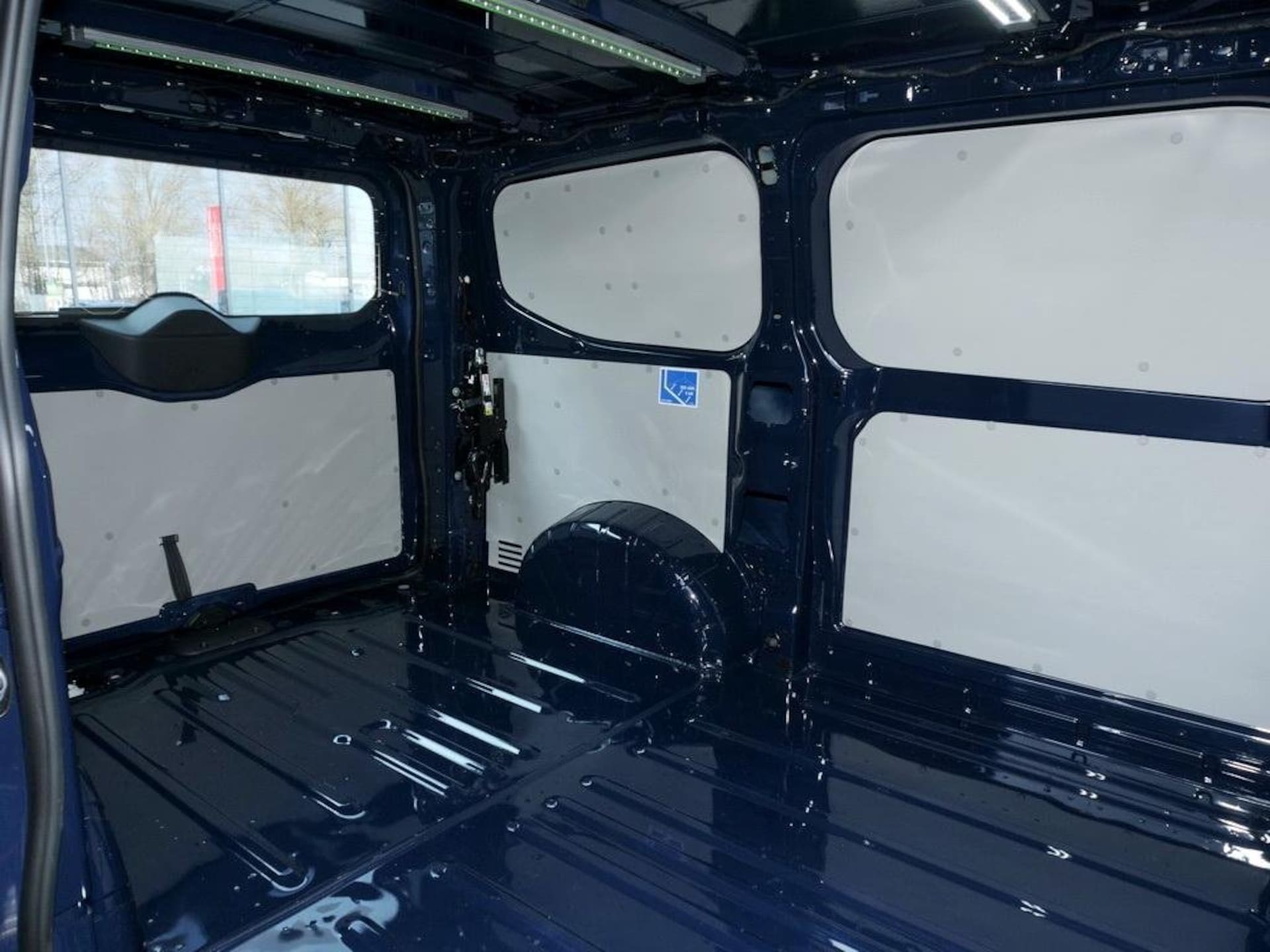Volkswagen Transporter Kasten kurzer Radstand