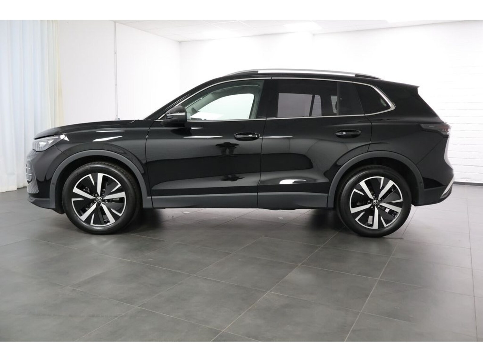 Volkswagen Tiguan – Bild 7