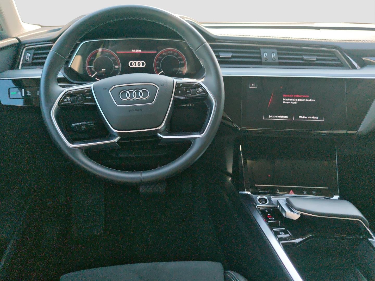 Bild über Audi Q8 e-tron advanced 50 e-tron quattro - für weitere Informationen kontaktieren Sie den Audi Partner