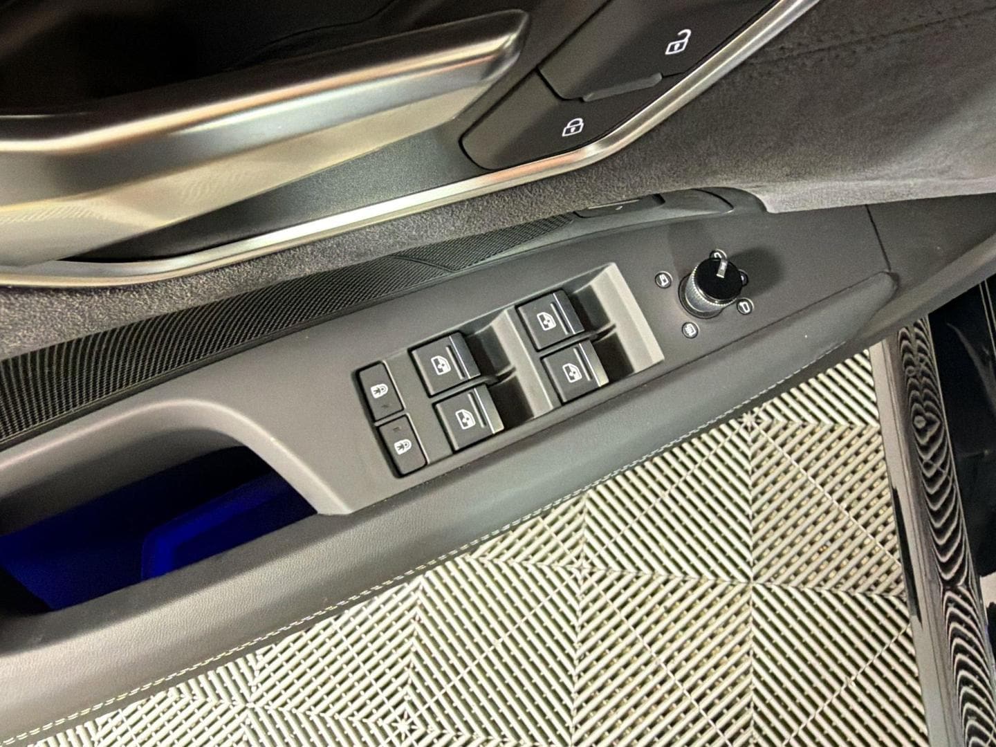 2026 Audi S e-tron GT Prestige - Photo 21