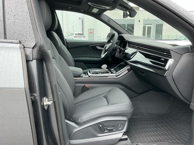 2026 Audi Q8 Premium Plus - Photo 27