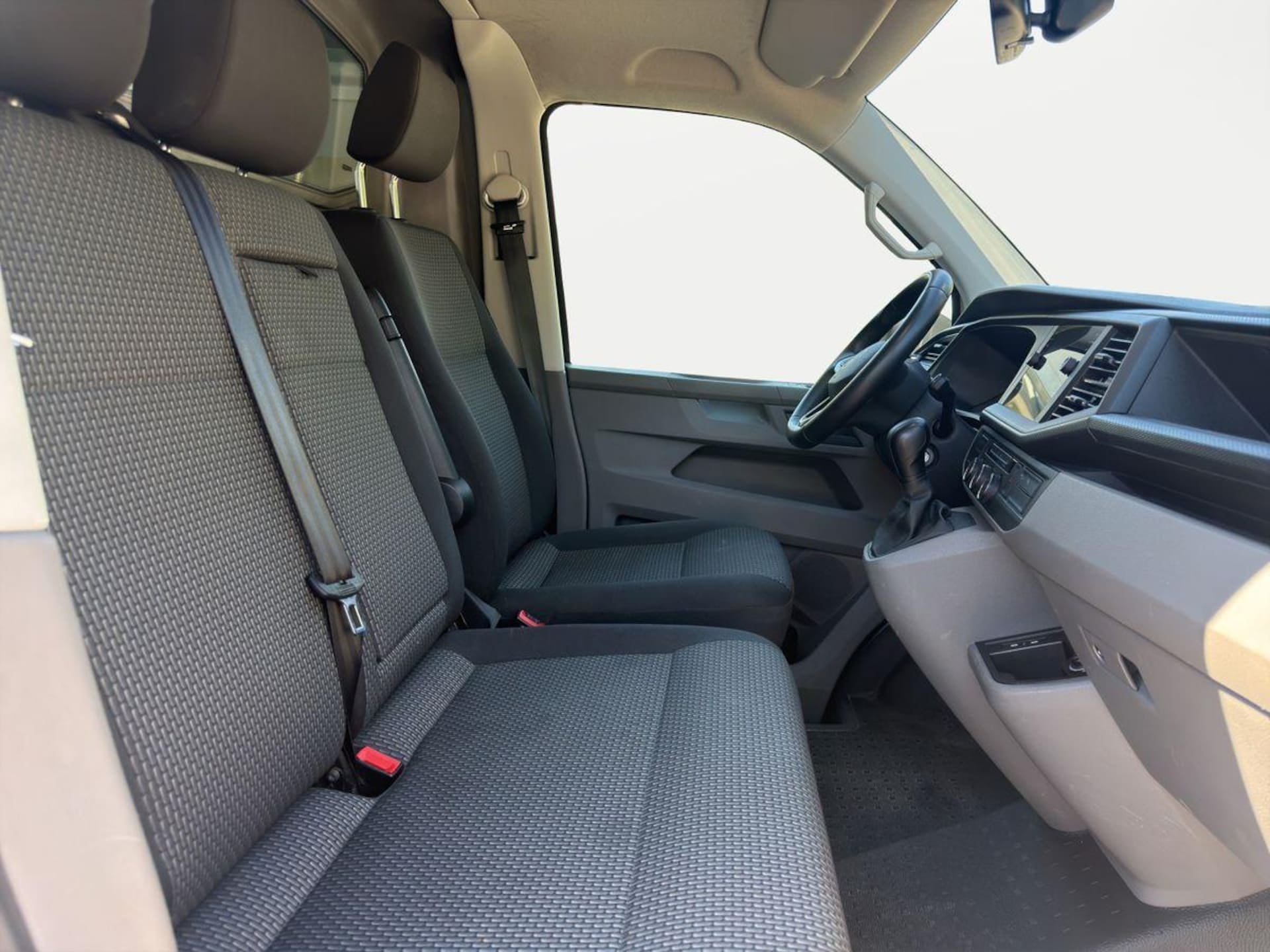 Volkswagen T6.1 Transporter Kasten kurzer Radstand