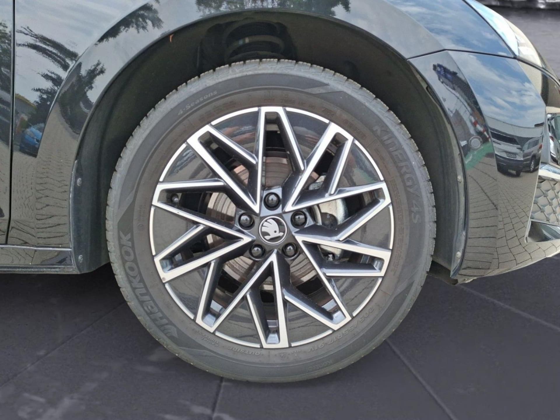 Skoda Octavia Combi Tour