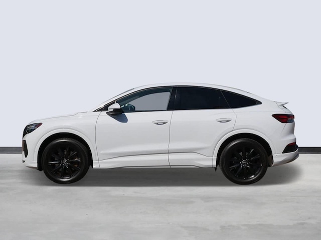 Used 2022 Audi Q4 Sportback e-tron Prestige with VIN WA112BFZ4NP053065 for sale in Maplewood, Minnesota
