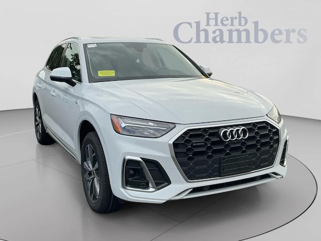 Photo of 2023 Audi Q5 