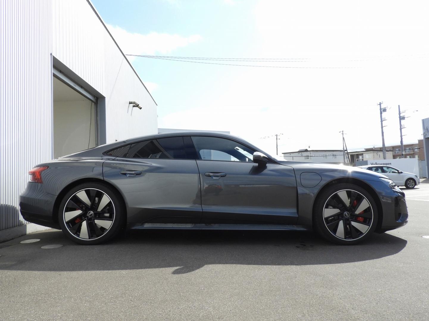 Audi e-tron GT e-tron GT quattro for more details contact your dealer