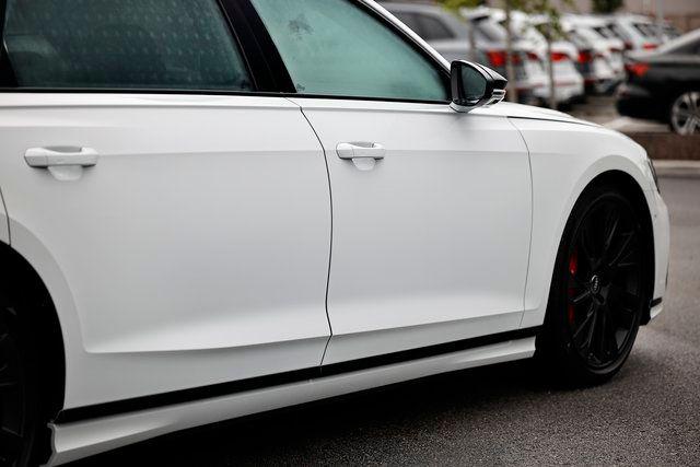 2025 Audi S8 Base - Photo 8