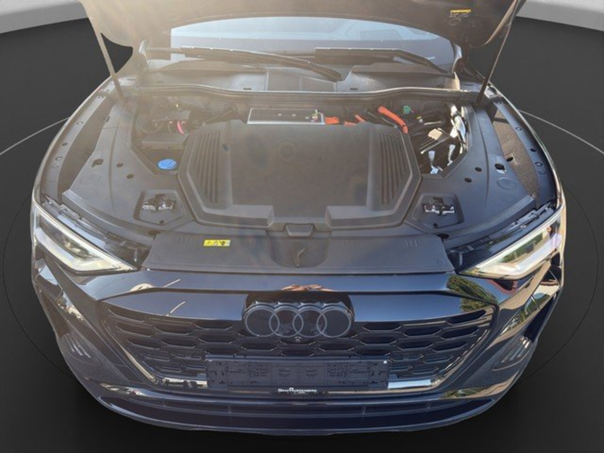 Audi Q8 Sportback e-tron S line