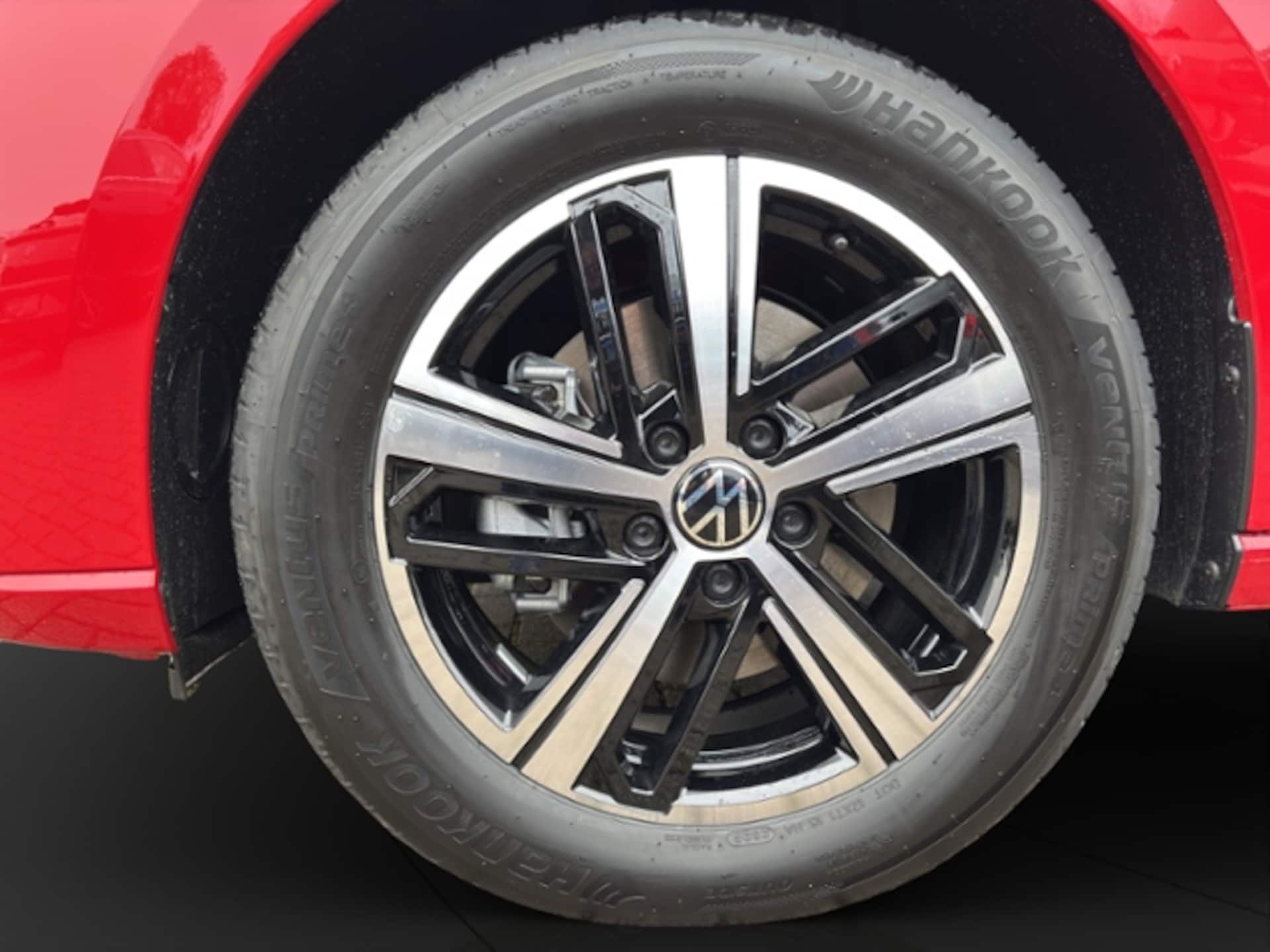 Volkswagen Caddy Maxi Basis-Modell