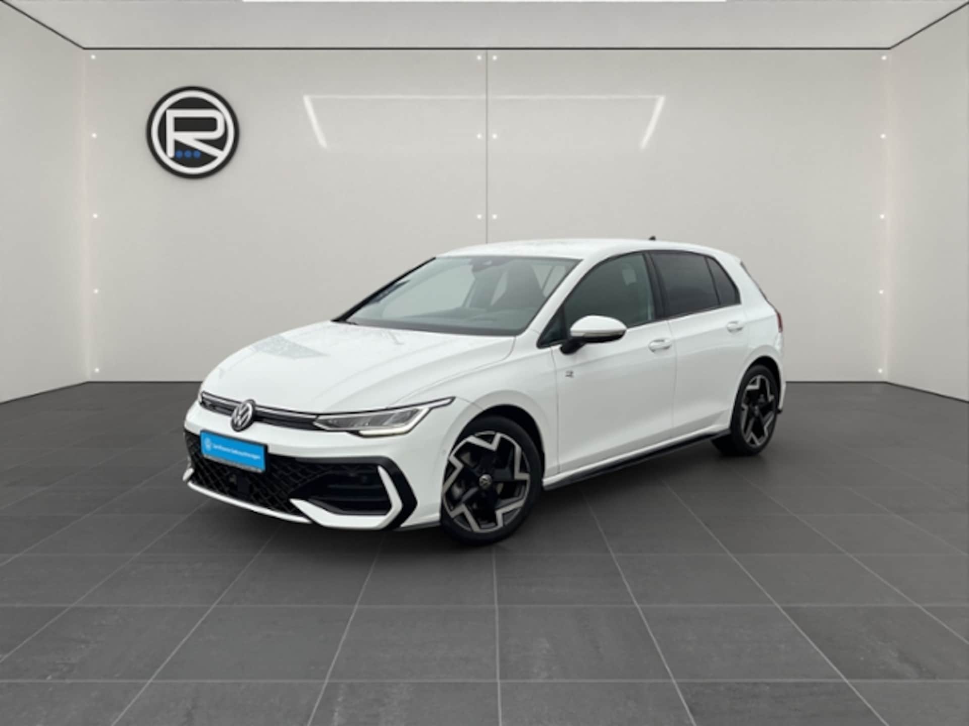 Volkswagen Golf R-Line