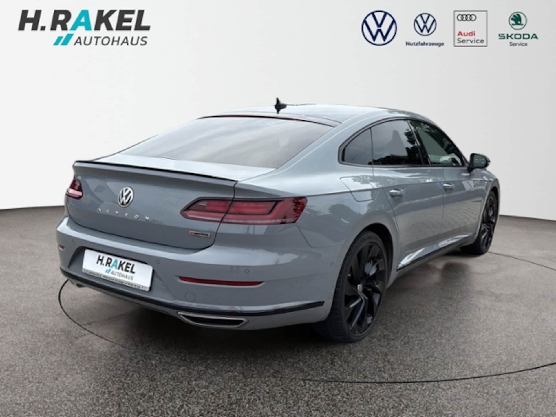 Volkswagen Arteon Plus