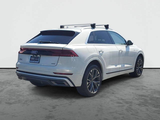 2022 Audi Q8