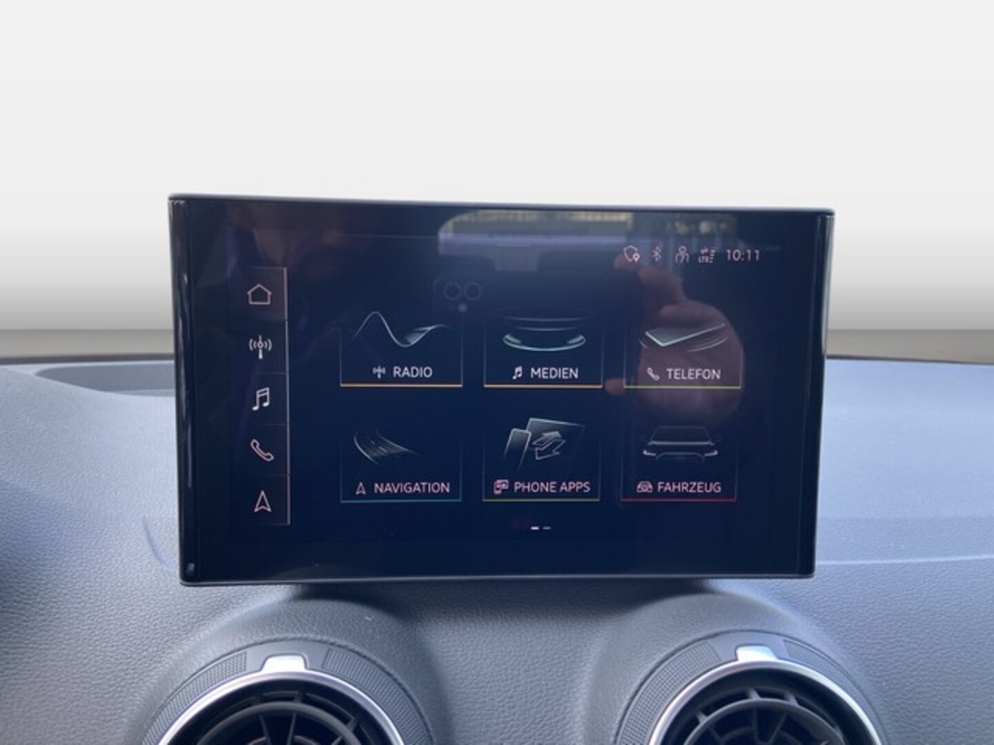 Bild über Audi Q2 advanced 30 TDI Schaltgetriebe - für weitere Informationen kontaktieren Sie den Audi Partner