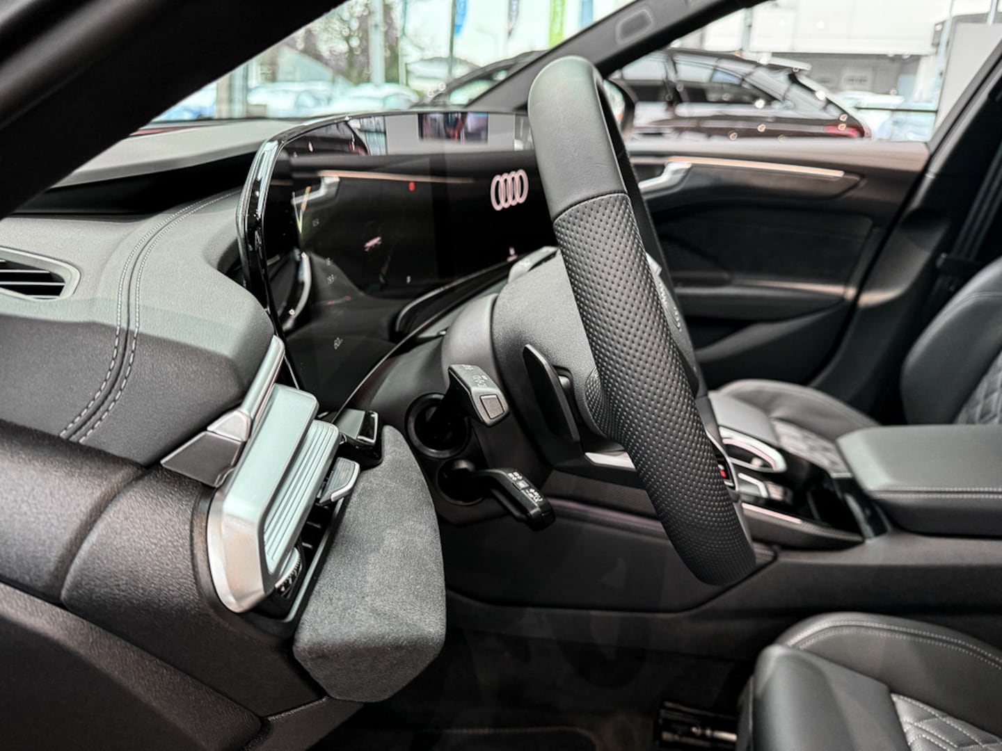 Bild über Audi A6 Avant edition one TDI quattro 150 kW S tronic - für weitere Informationen kontaktieren Sie den Audi Partner