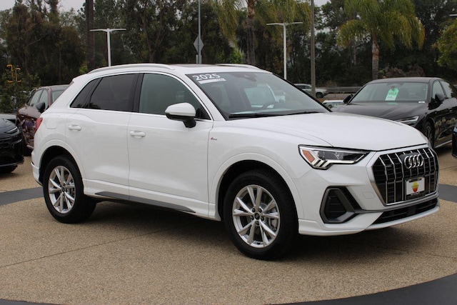 2025 Audi Q3 S Line Premium - Photo 7