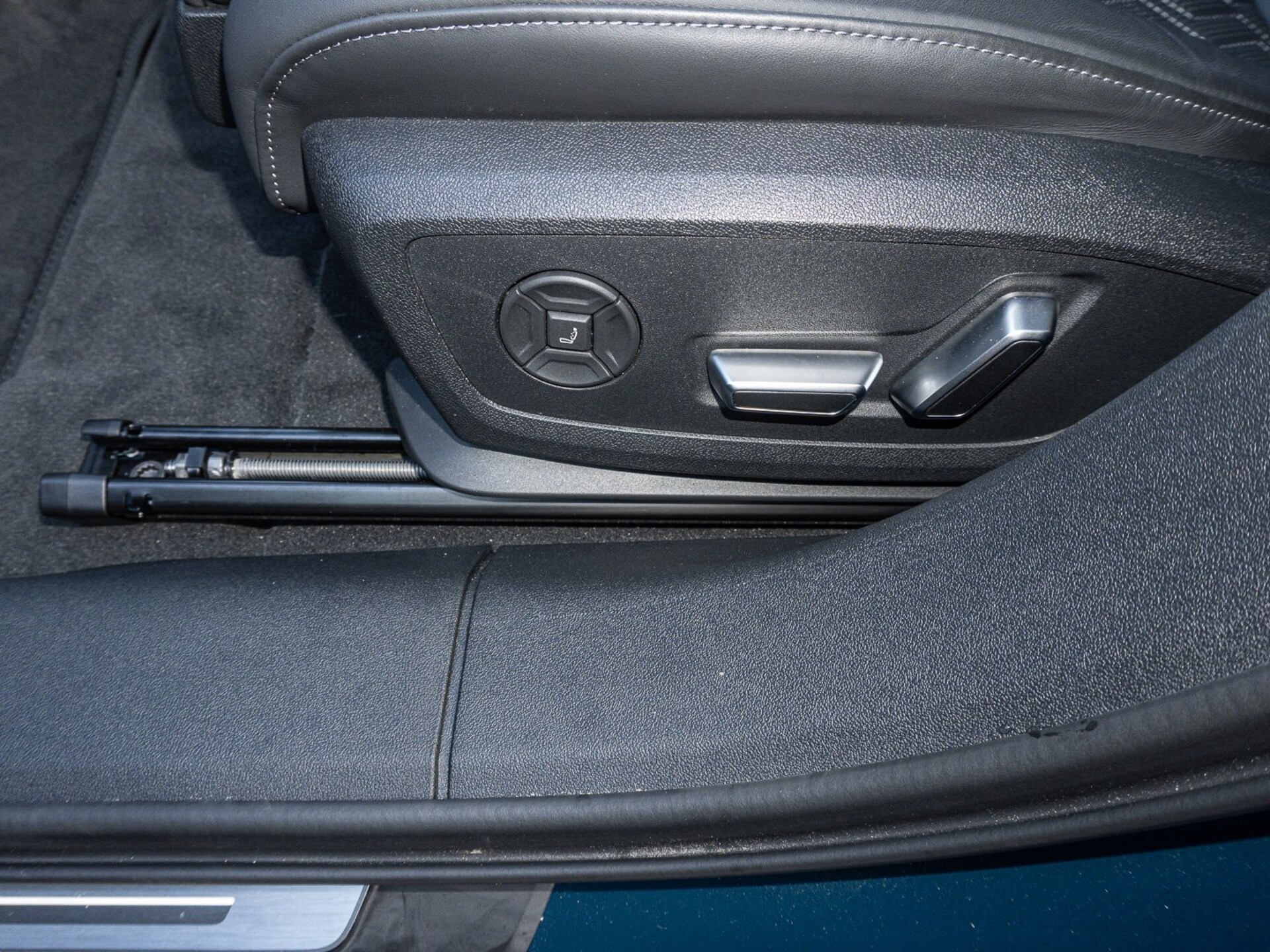 Audi S6 Sportback e-tron edition one