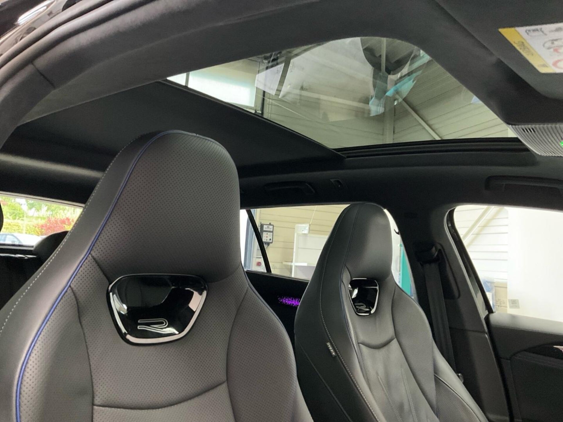 Volkswagen Passat R-Line