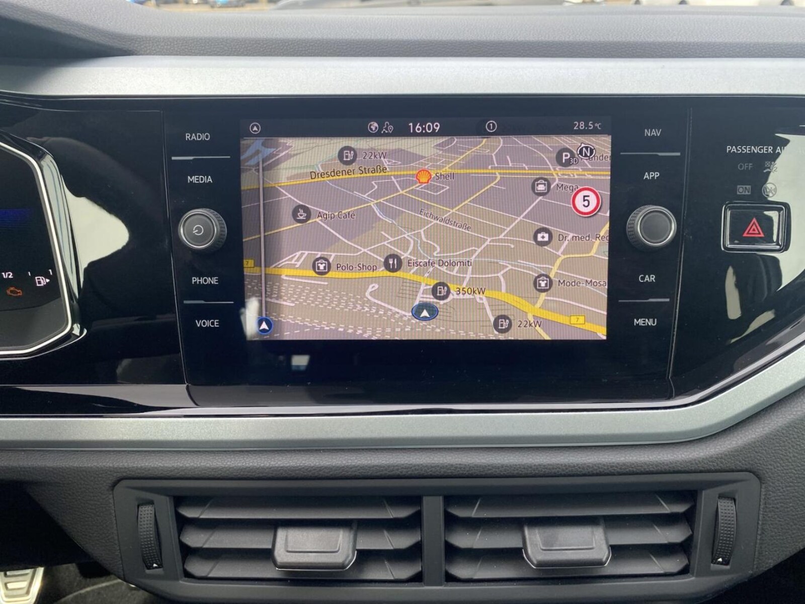Volkswagen Polo – Bild 9