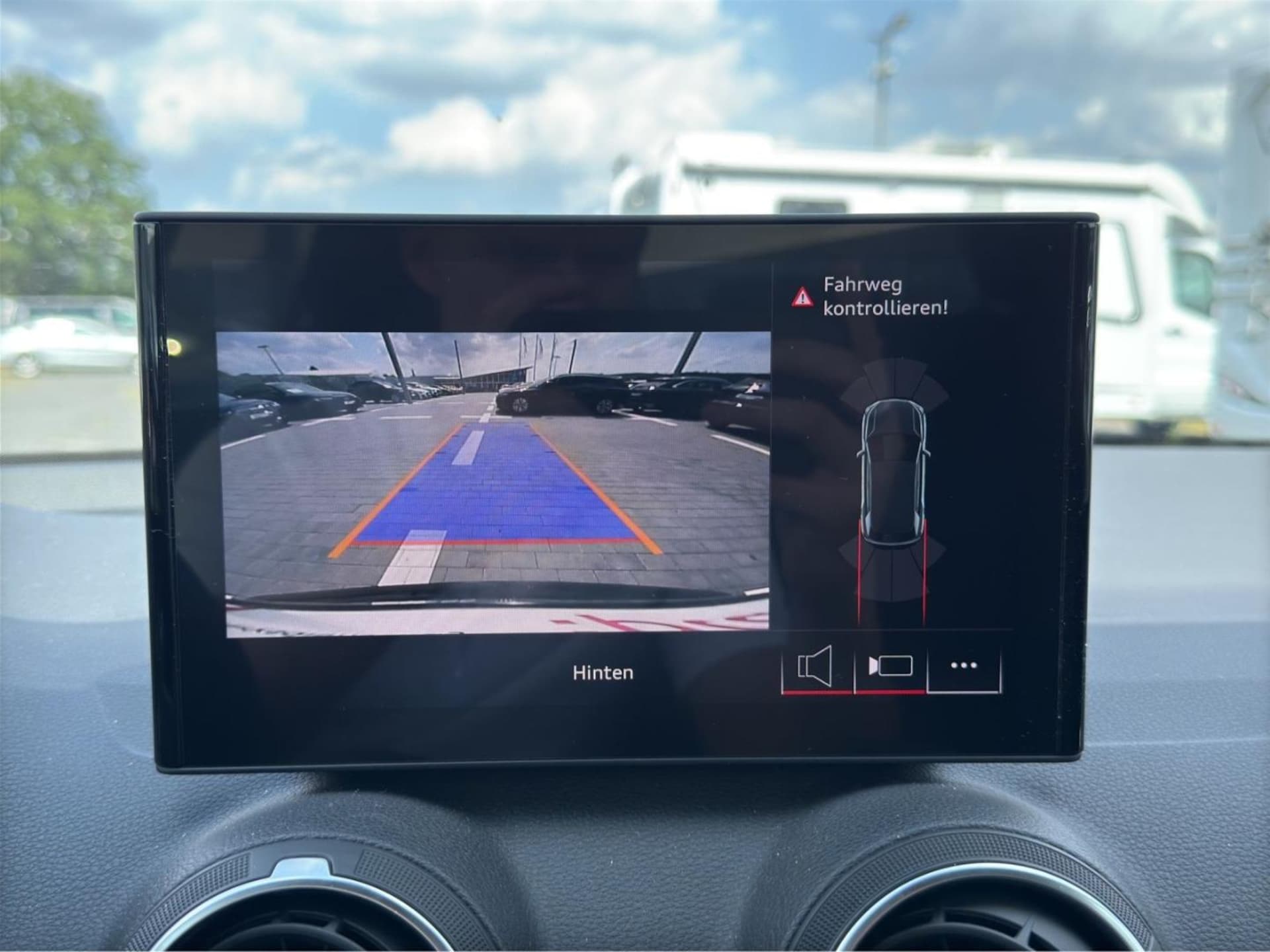 Audi Q2 Advanced