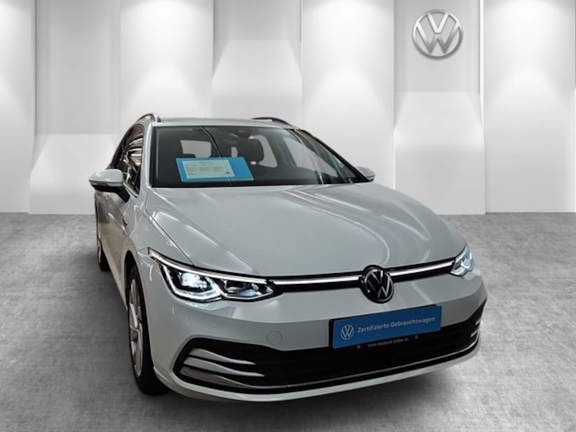 Volkswagen Golf Variant Style