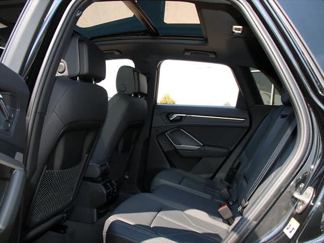 2025 AUDI Q3 - Image 14