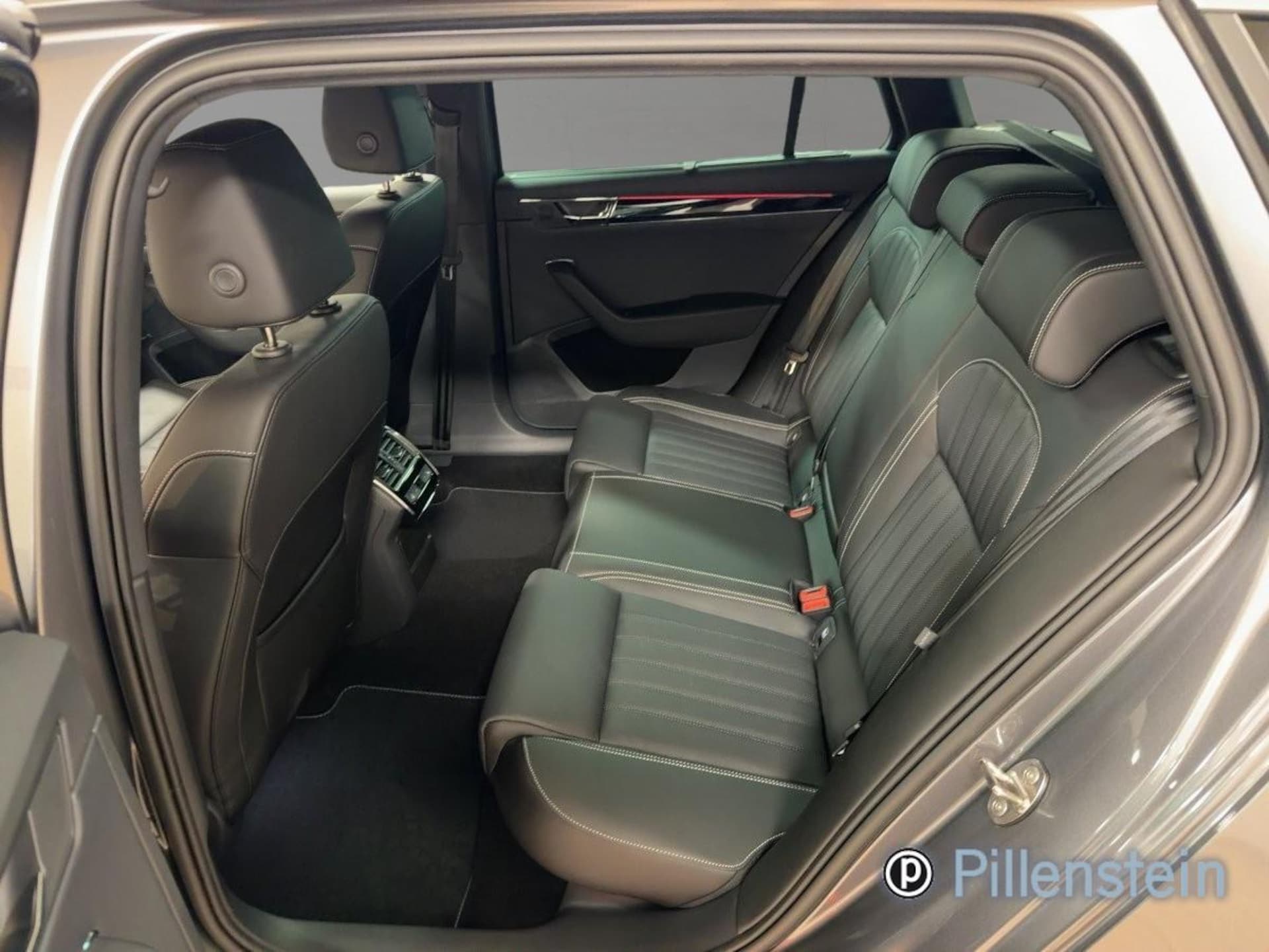Skoda Superb Combi Laurin & Klement