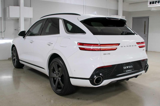 2024 Genesis GV70