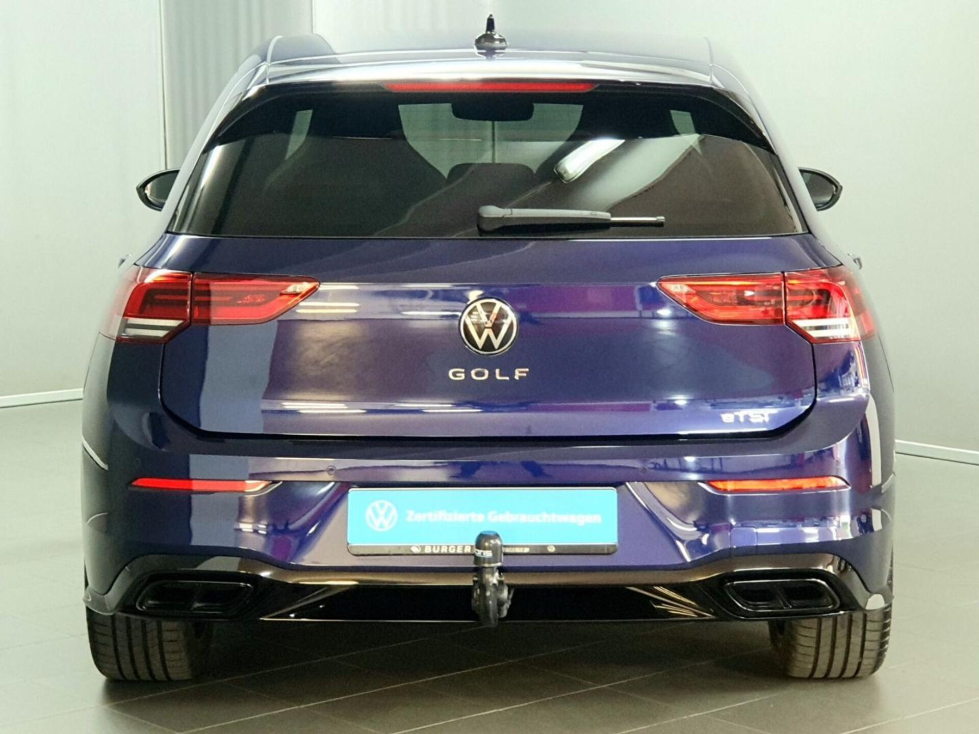 Volkswagen Golf R-Line