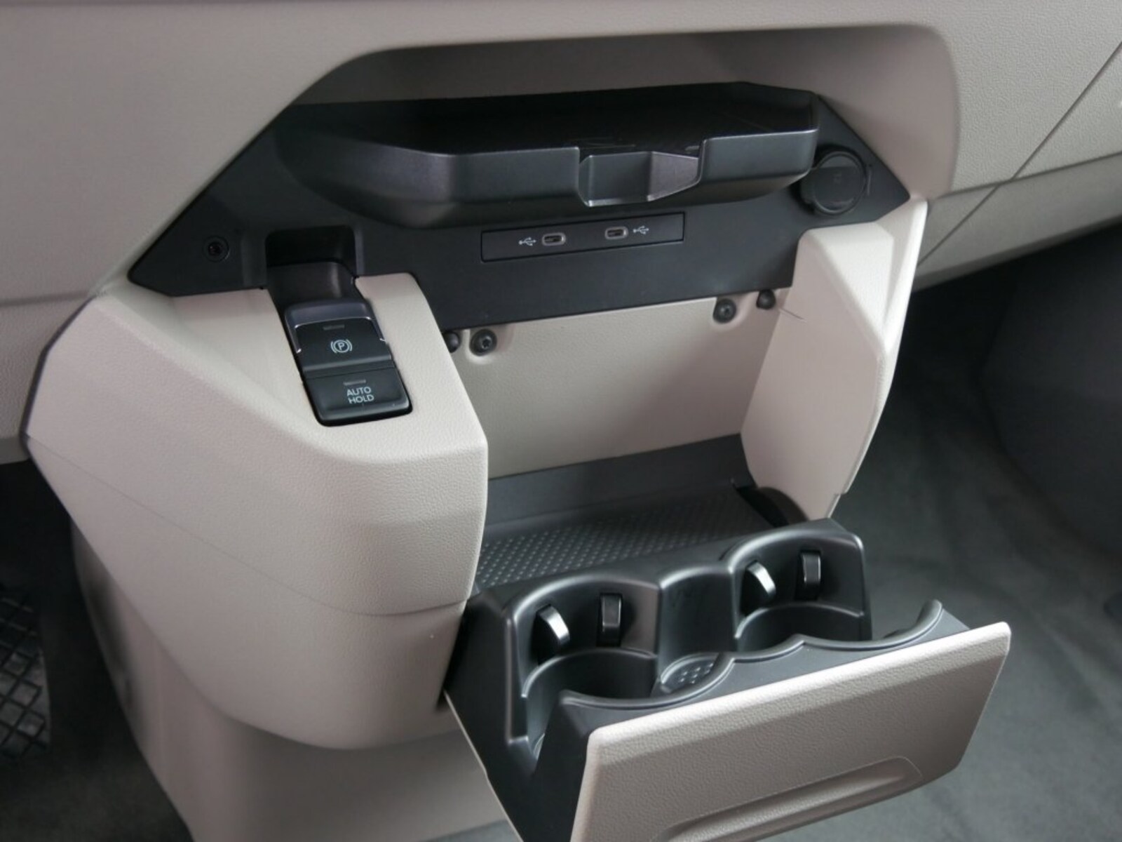 Volkswagen Multivan – Bild 15