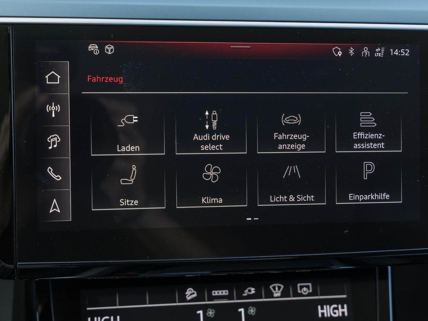 Image about Audi Q8 e-tron advanced 50 e-tron quattro