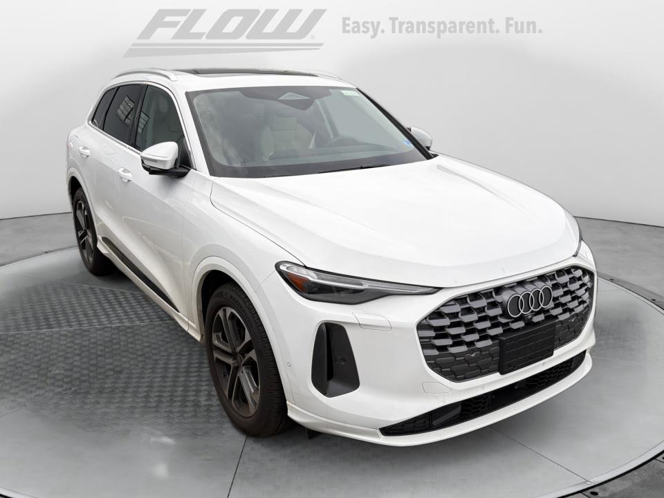 2025 Audi Q5 40 Prestige's photo