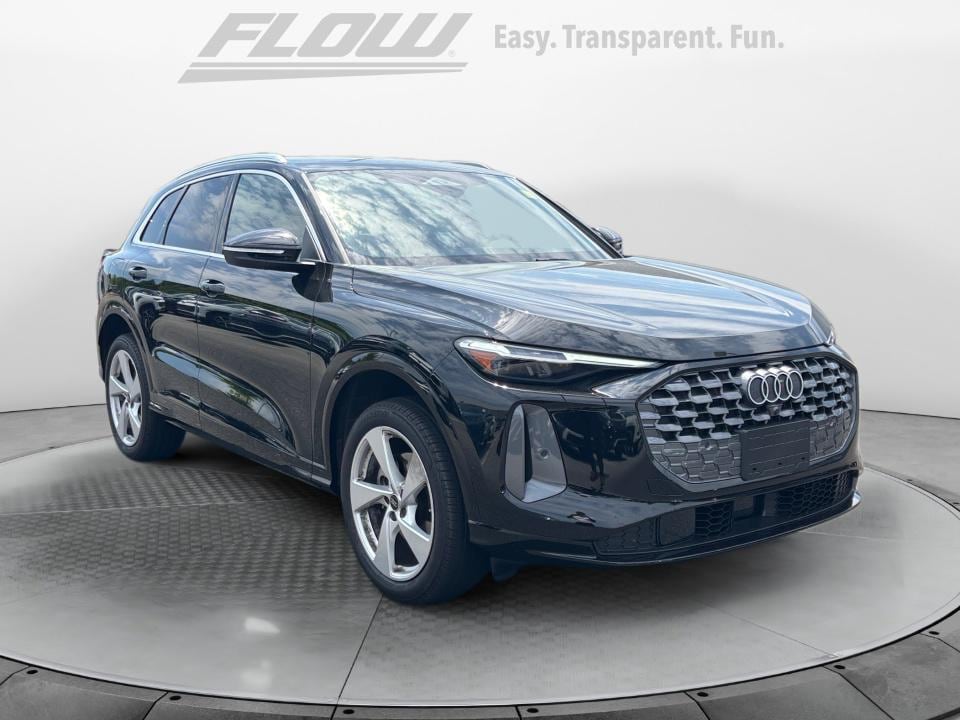 2025 Audi Q5 40 Premium Plus's photo