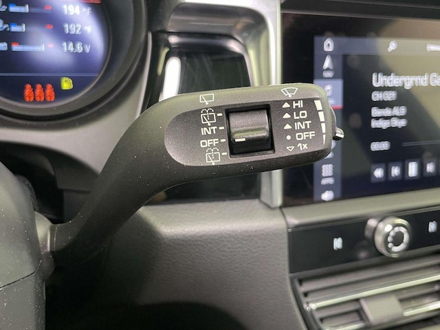 2023 Porsche Macan Base - Photo 42